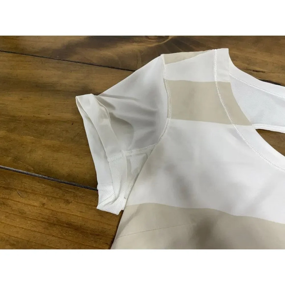 Lululemon Lightened Up Short Sleeve Stroll Stripe Cashew White T-Shirt Size 6 - Picture 3 of 11